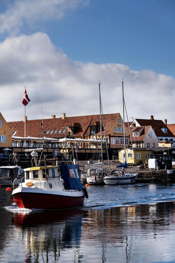 Hotel Siemsens Gaard Svaneke Exterior foto